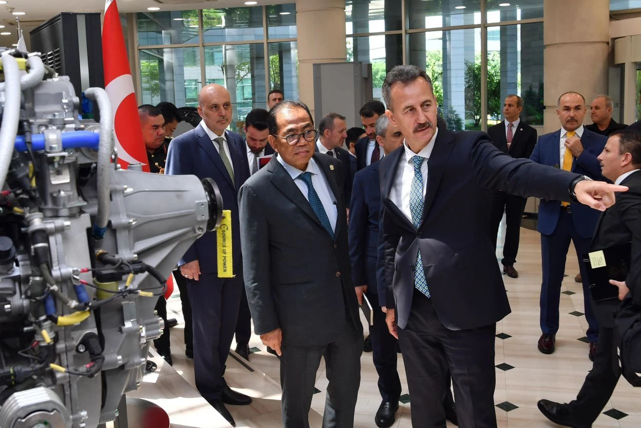 Türk Savunma Sanayii'nden bir başarı daha! İmzalar atıldı