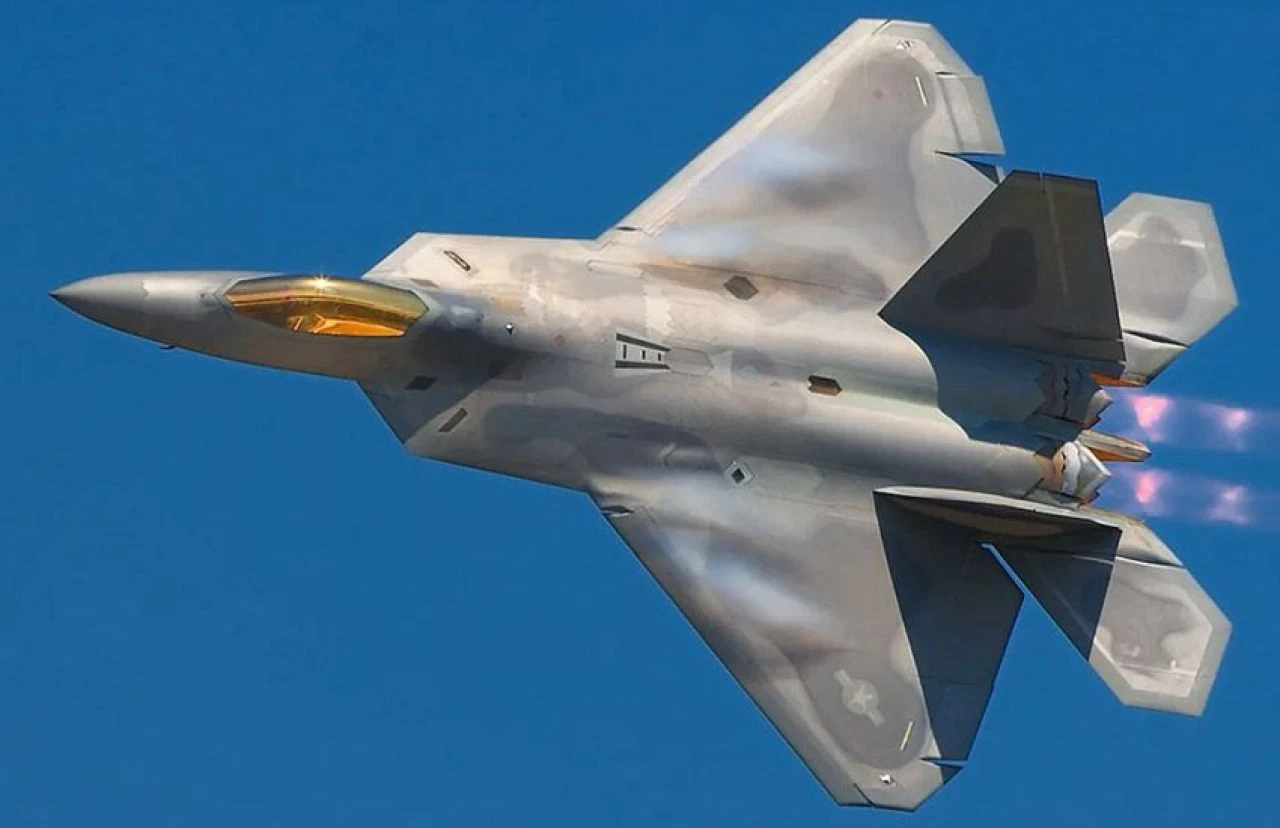 Suudi Arabistan Arap ülkesinden sürpriz KAAN hamlesi: Yakından incelediler - 1. Resim