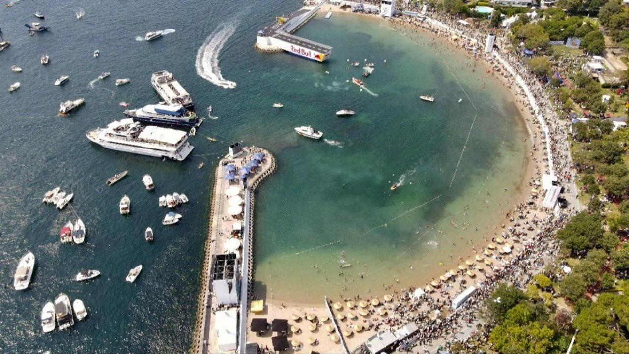 İstanbul plajları alarm veriyor! Sıcak hava dalgası denizleri bile etkiledi - 2. Resim