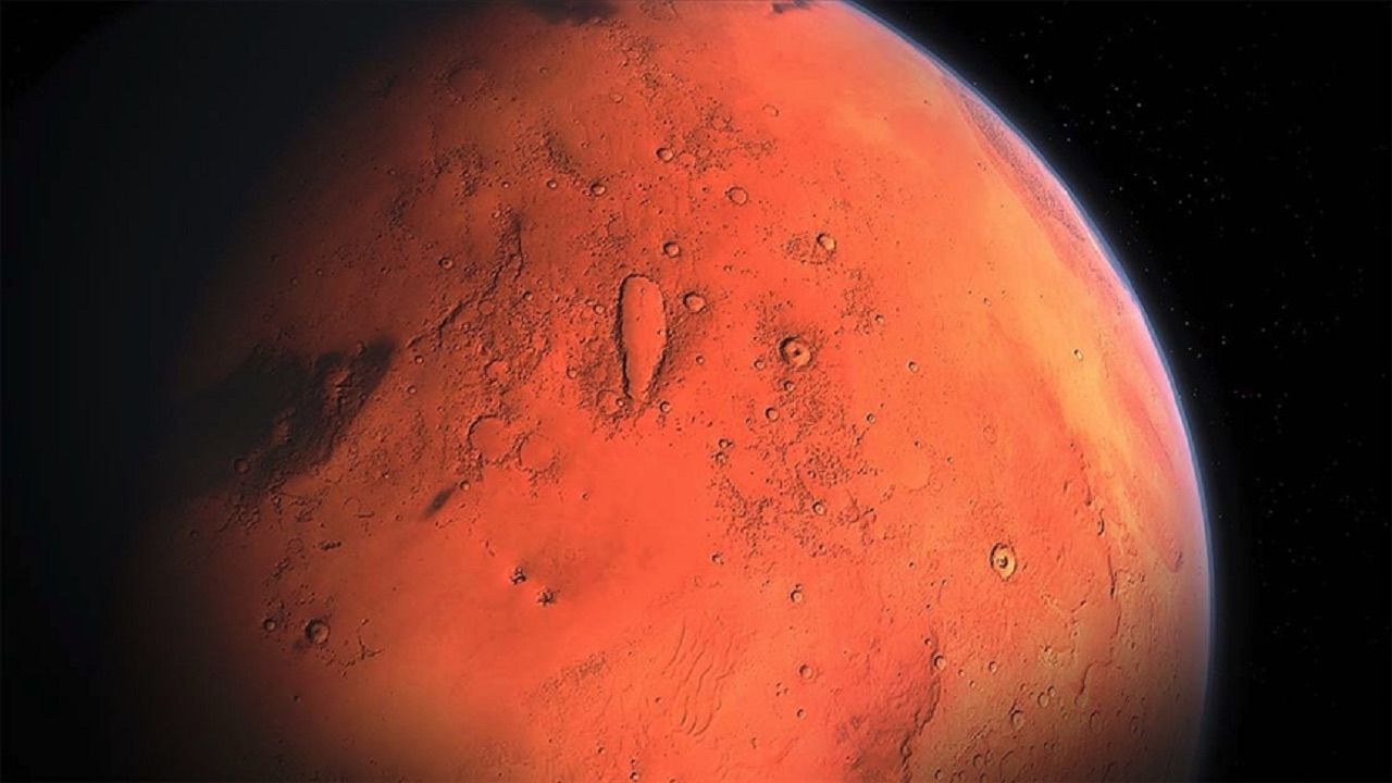 Mars ekvatorunda sürpriz keşif! Bilim insanları şaşkına döndü