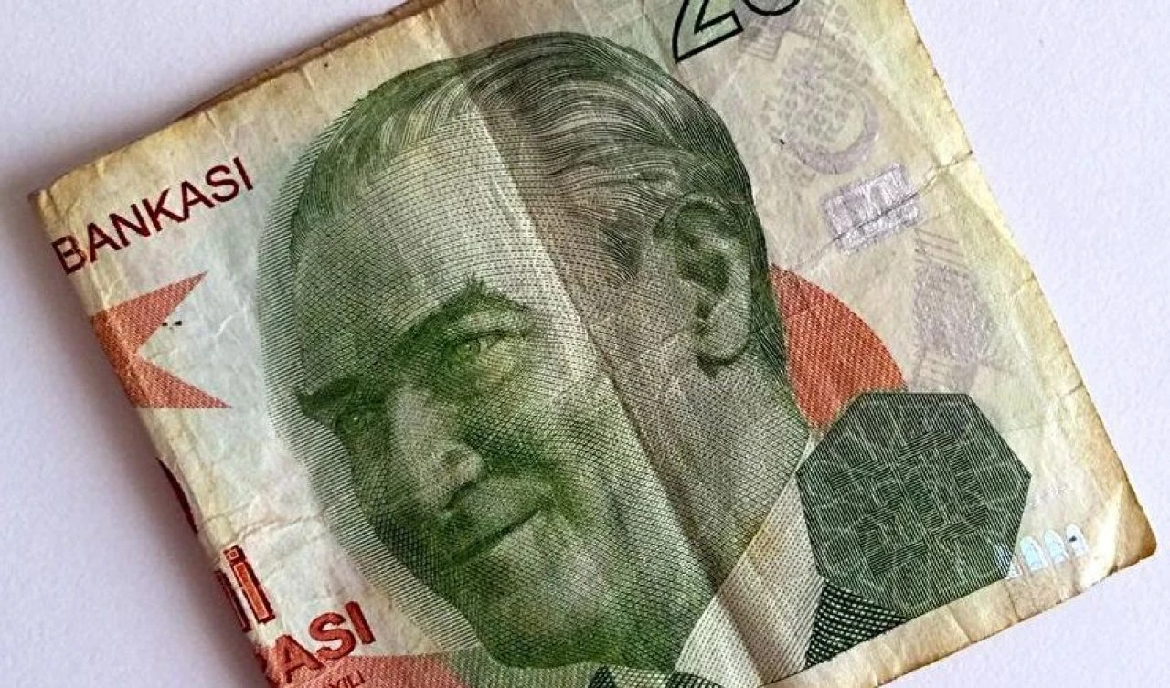 Memur ve memur emeklisi için son viraj! Yeni oranlar belli oldu, işte zamlı maaş tablosu - 1. Resim