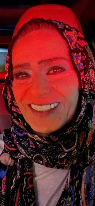 Yıldız Tilbe başını kapattı! Sosyal medyada yer yerinden oynadı