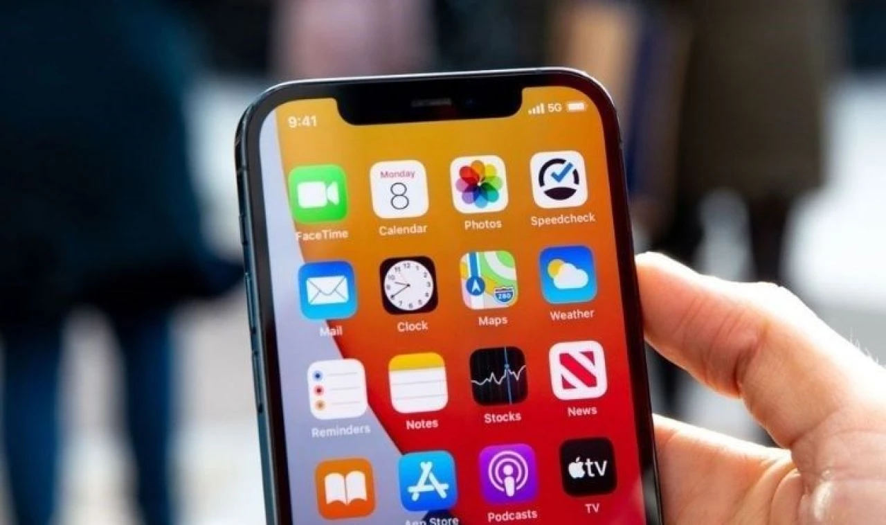 Dünyadaki tüm iPhone kullanıcılarının %77’si iOS 17’yi kullanıyor, iOS 18 beta sürümü ise bugün yayınlandı - 1. Resim