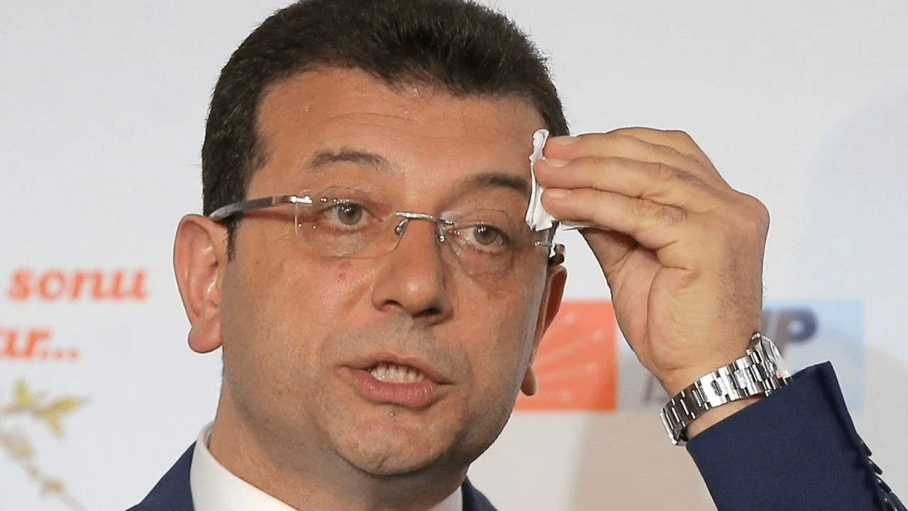 Eski CHP'li Mehmet Sevigen'den Özgür Özel'e Ekrem İmamoğlu uyarısı: "Cumhurbaşkanlığı hayali var"