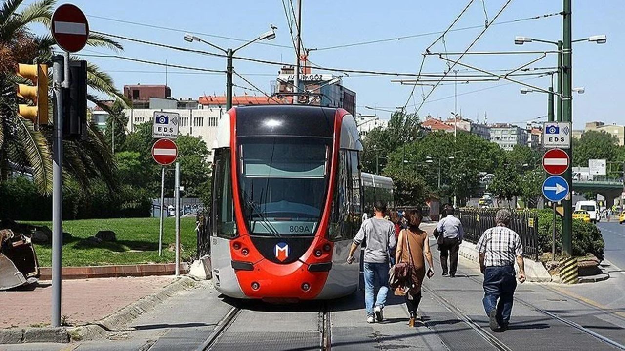 İstanbul&#039;a yeni tramvay hattı müjdesi! Kilit noktalardaki trafiği çok rahatlatacak