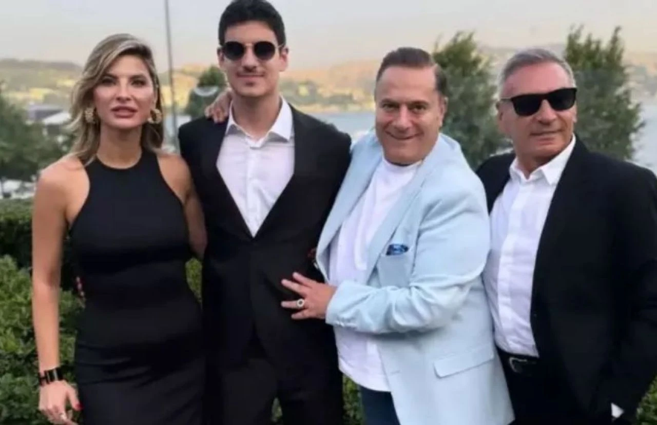 Mehmet Ali Erbil ile Tuğba Coşkun yıllar sonra yan yana! Ali Sadi'yi ise kimse tanıyamadı