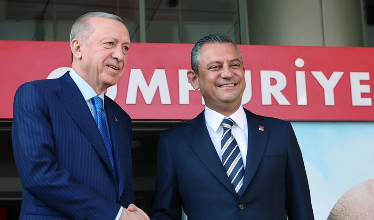 Tarihi görüşmeye damga vurdu, CHP'den asgari ücret ve emekli maaşı talebi