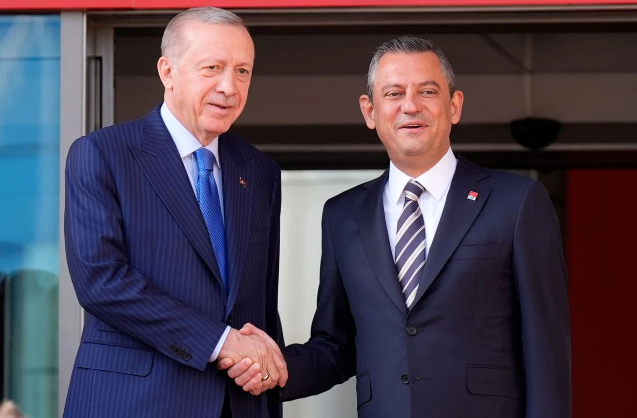 AK Parti ile CHP'den ortak çalışma! Asgari ücret ve emekli maaşı için düğmeye bastılar