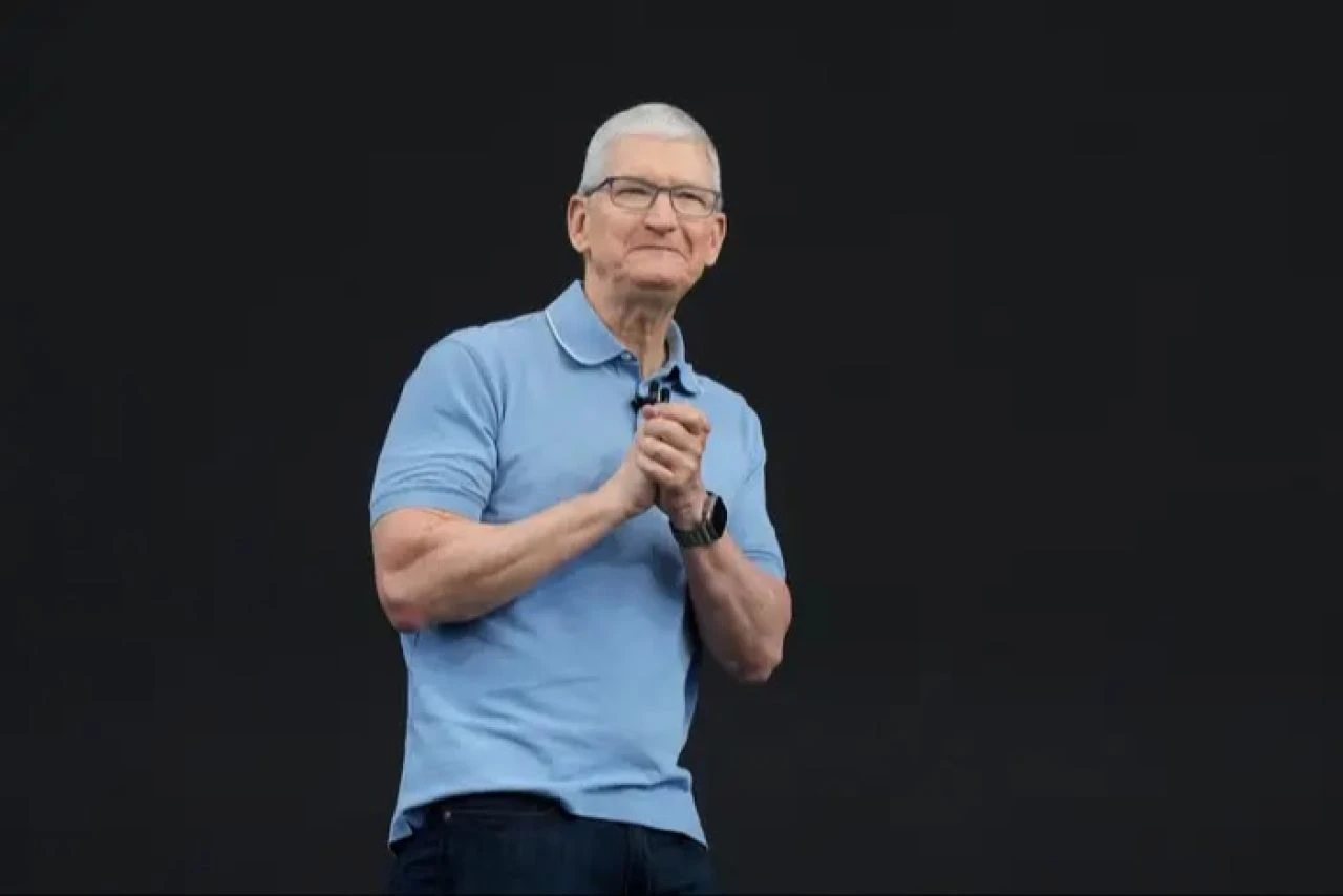 Apple CEO'su Tim Cook'tan şaşırtan yapay zeka açıklaması - 1. Resim