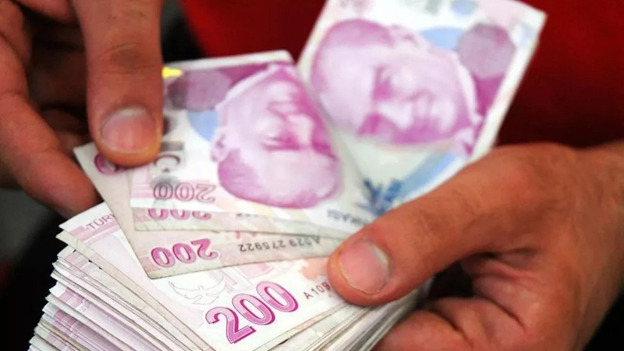 Güncel emekli banka promosyon ücretleri haziranda coştu! Bankalar arası rekabet emekliye yarayacak - 1. Resim