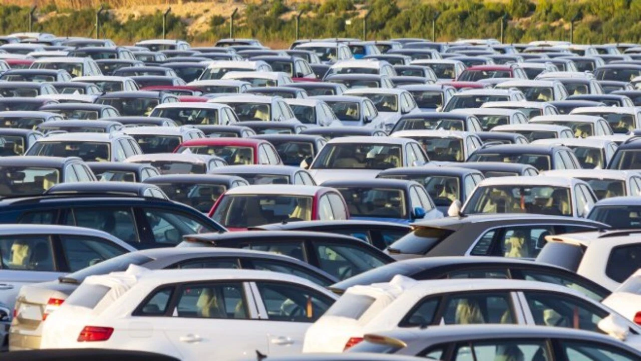 Tüketicilerden galericilere tarihi ders! Ticaret Bakanlığı devrede: Fiyat artış oyunları bitti