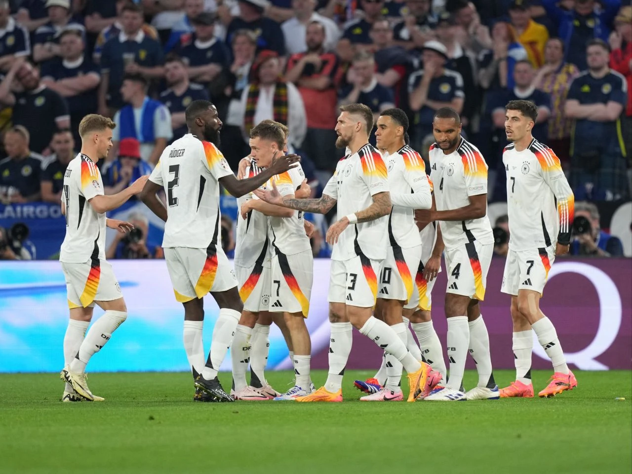 Almanya açılış maçında İskoçya'yı 4 golle devirdi! - 1. Resim