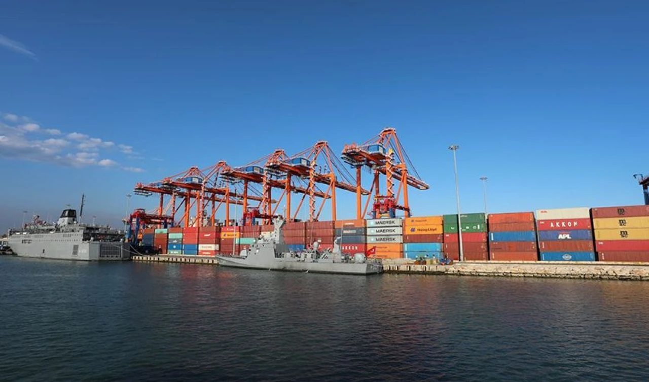 Bakan Uraloğlu elleçleme verilerini paylaştı, en fazla yükün gittiği ülke belli oldu - 2. Resim