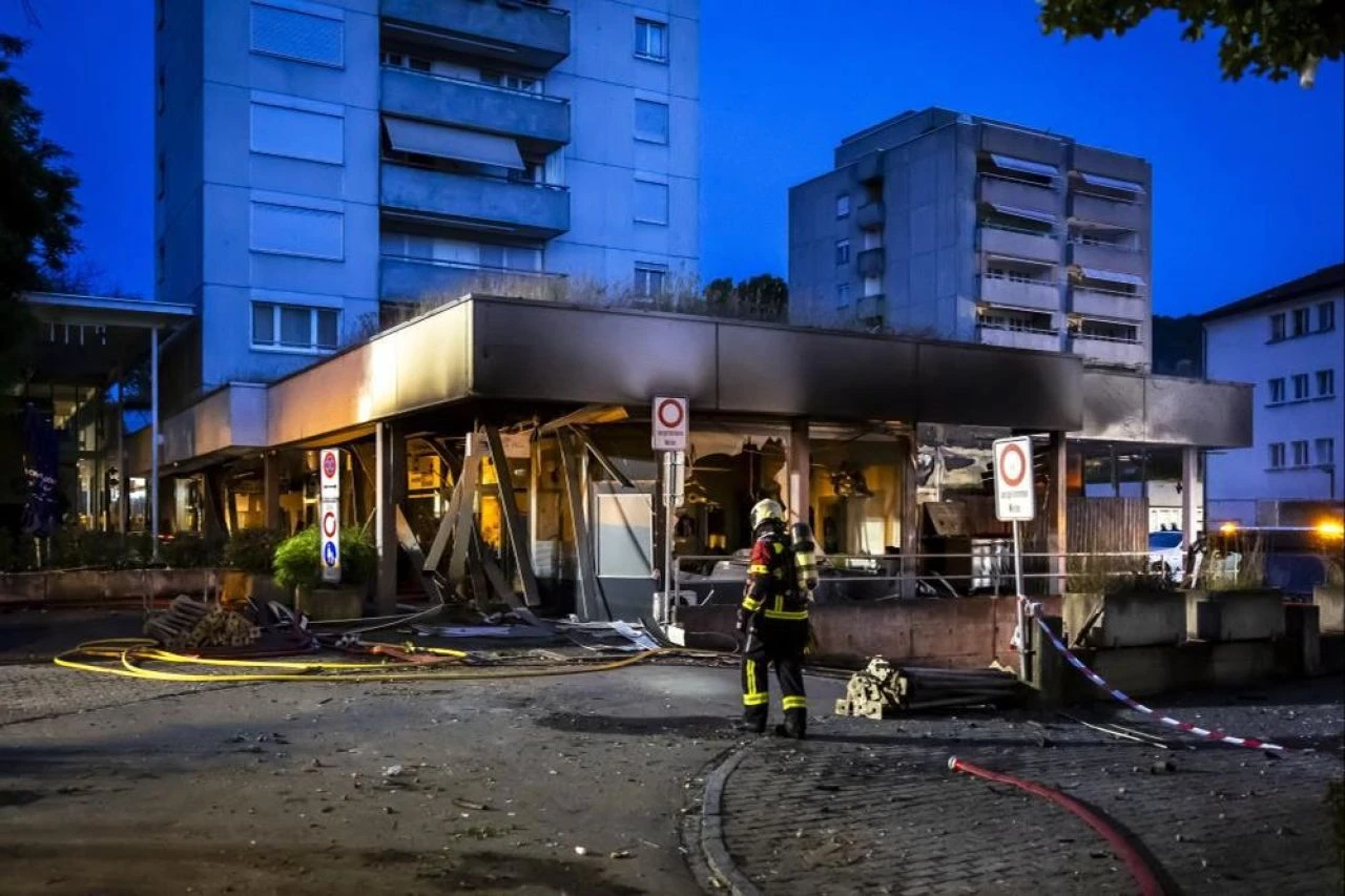 İsviçre'de patlama: Ölü ve yaralılar var - 2. Resim
