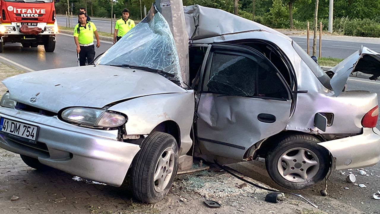 Kocaeli&#039;de korkunç kaza! İşte kazanın şiddetini ortaya koyan görüntü