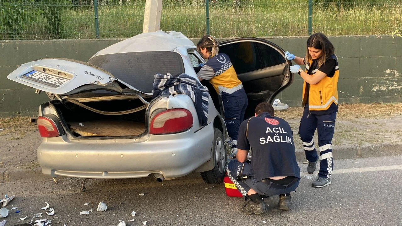 Kocaeli'de korkunç kaza! İşte kazanın şiddetini ortaya koyan görüntü - 2. Resim