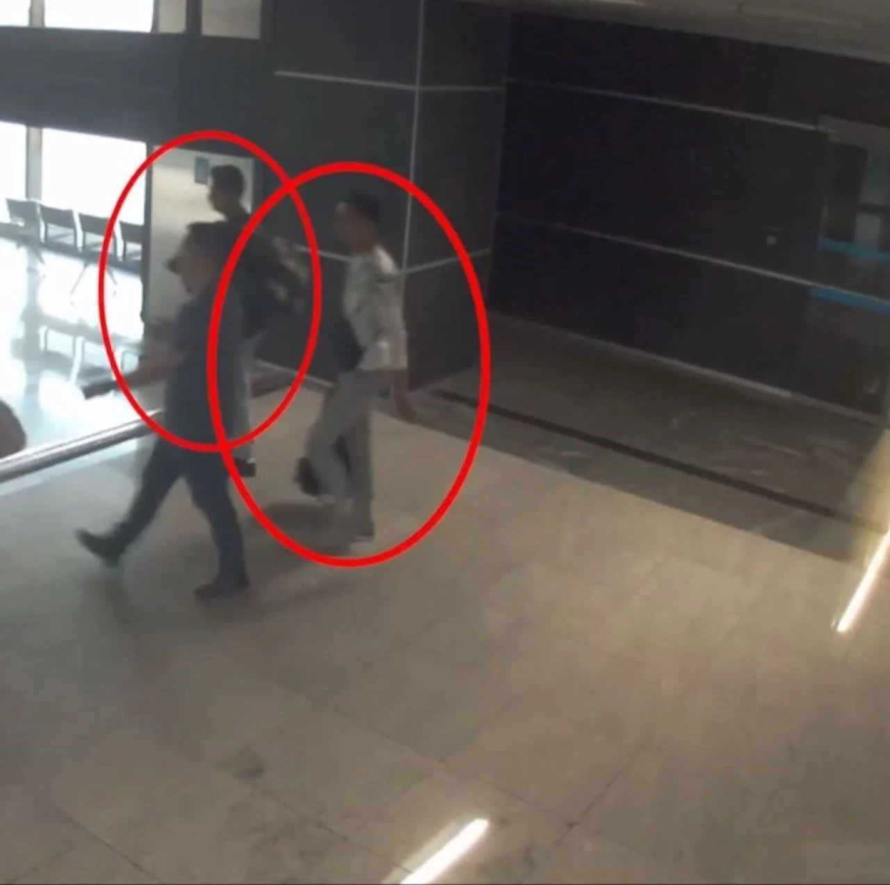 Turist kılığında Türkiye'ye geldiler! Midelerinden çıkanlar şoke etti - 1. Resim