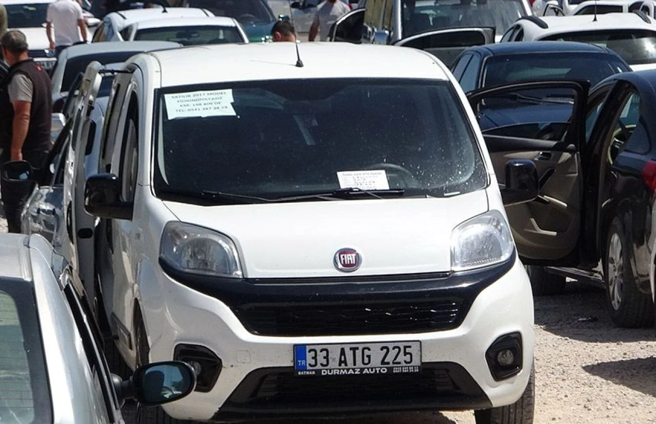 Kurban Bayramı arefesinde ikinci el otomobil piyasası hareketlendi