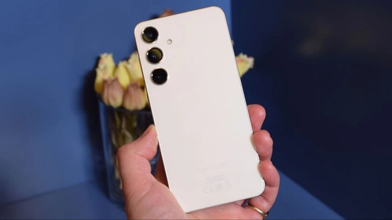 Samsung Galaxy S25 pil kapasitesi sızdırıldı - 1. Resim