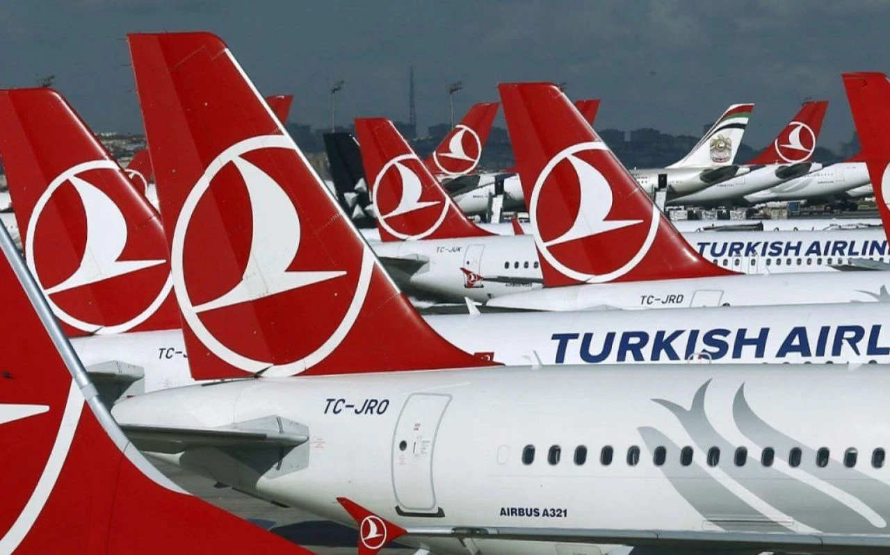 Türk Hava Yolları'ndan gecikme açıklaması: Süreci minimize etmek için çalışıyoruz