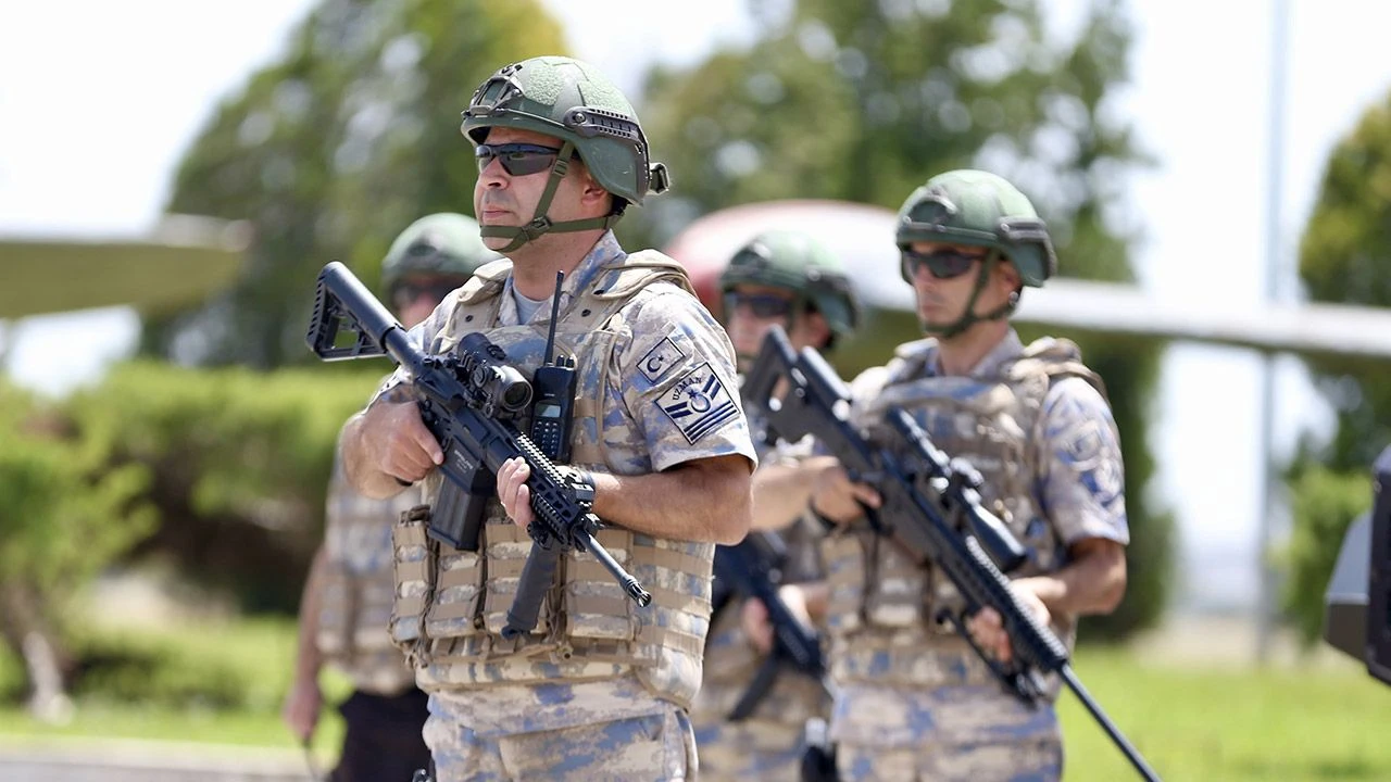 6’ncı Ana Jet Üs Komutanlığında bayram heyecanı - 1. Resim