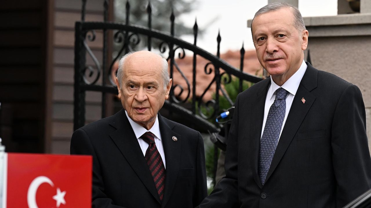 Son dakika! Cumhurbaşkanı Erdoğan, MHP lideri Devlet Bahçeli ile bayramlaştı - Politika