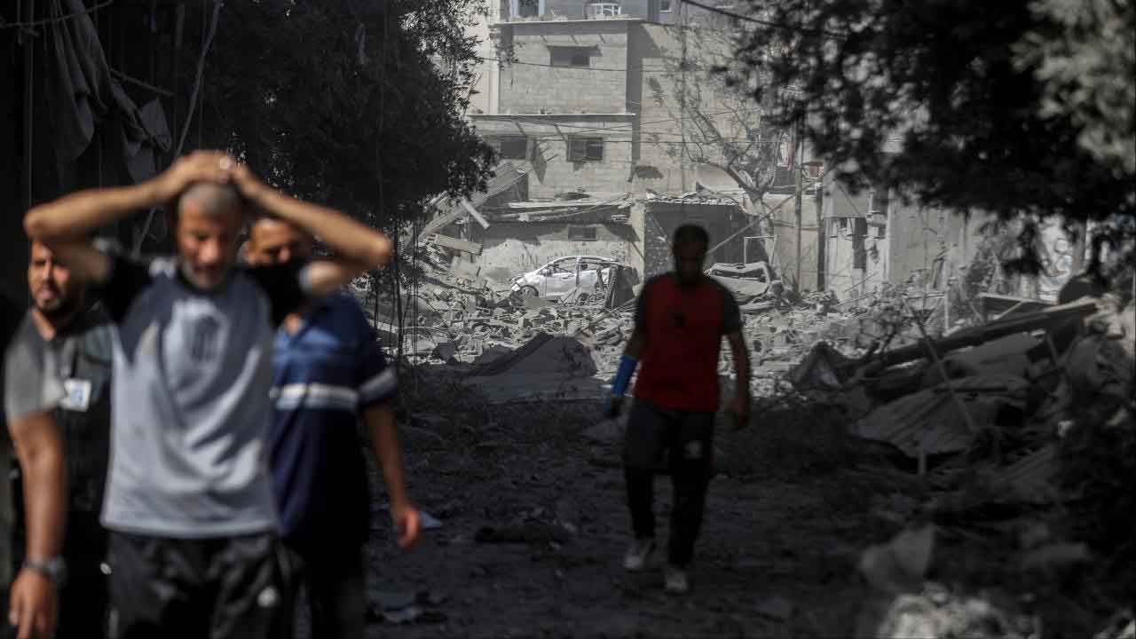 İsrail Gazze'nin güneyi ile kuzeyini vurdu: 3 Filistinli öldü - Dünya