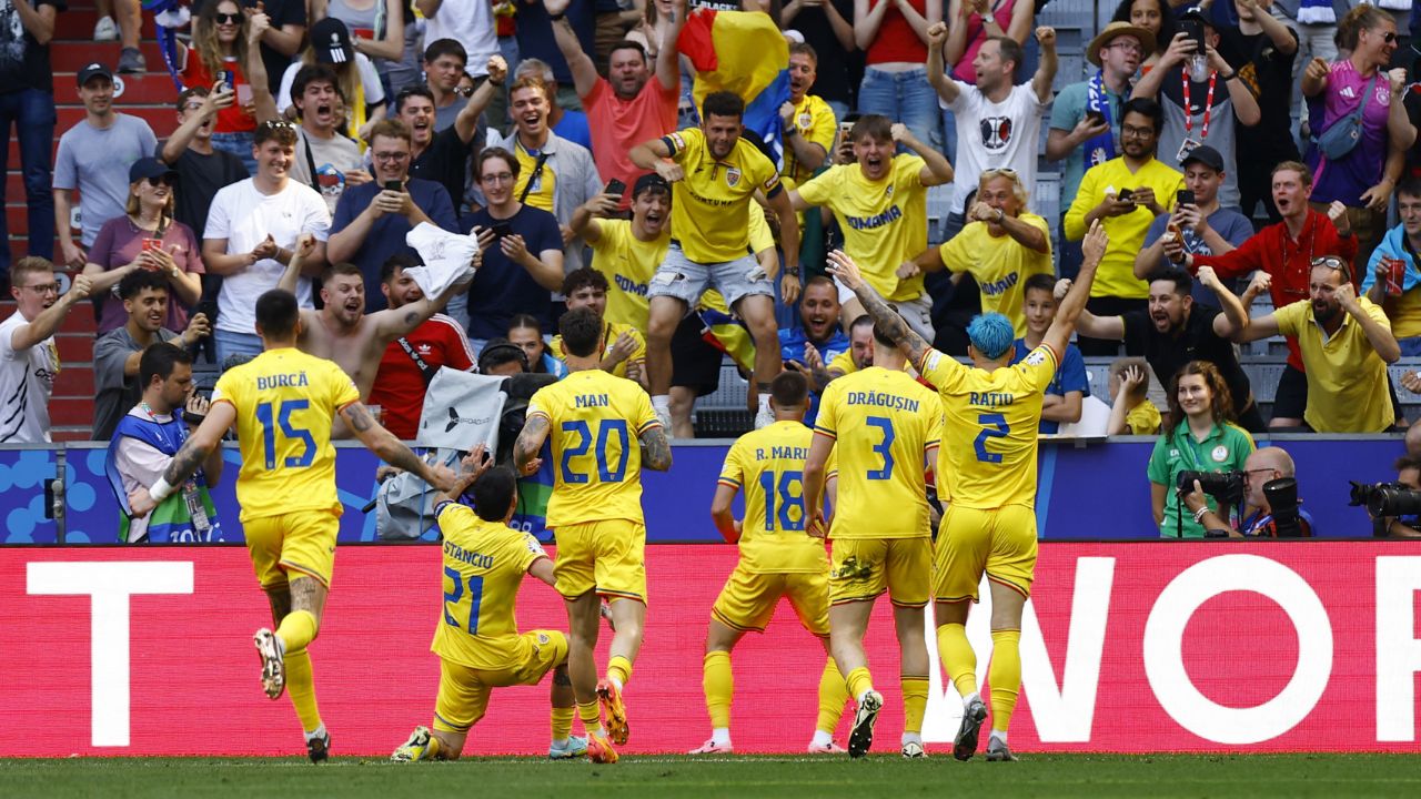 Romanya, Ukrayna'yı net bir skorla geçerek turnuvaya 3 puan ile başladı! - Futbol