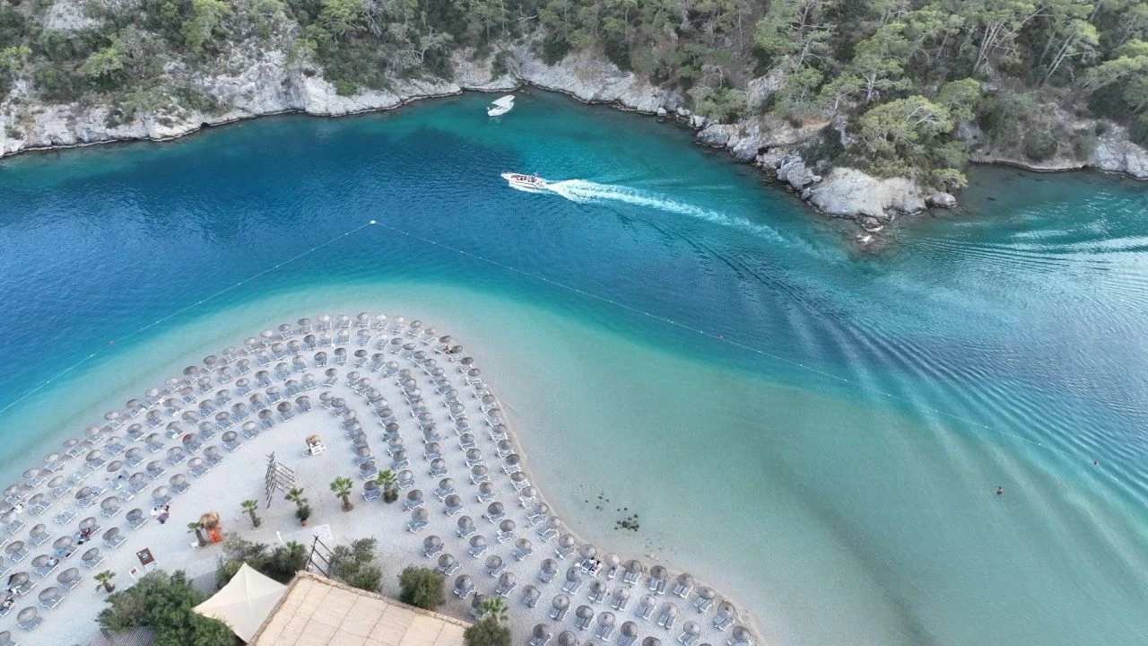 Kurban bayramında plajlar doldu taştı!