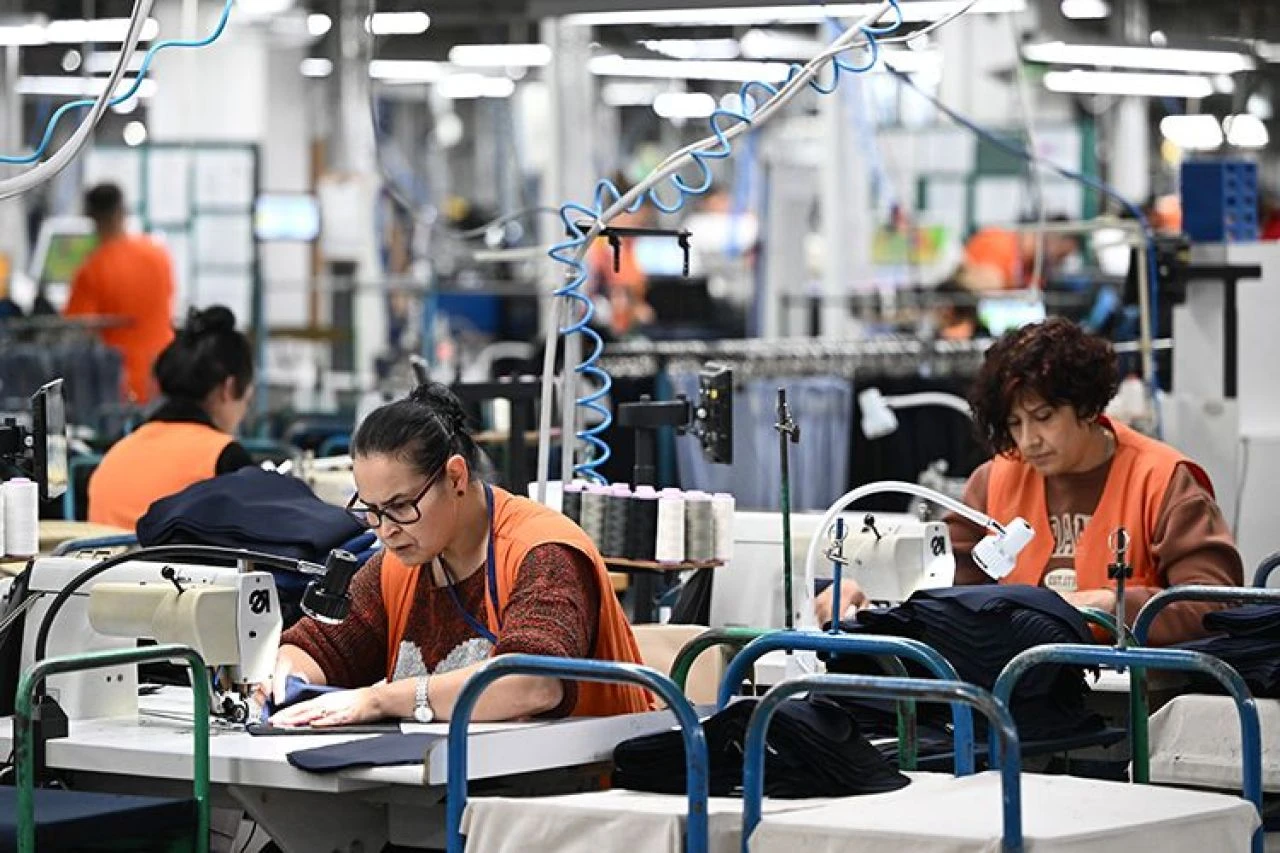 Türkiye'nin önde gelen tekstil üreticisi iflas etti! Galatasaray Eski Başkanı Özhan Canaydın da ortakları arasındaydı - 2. Resim