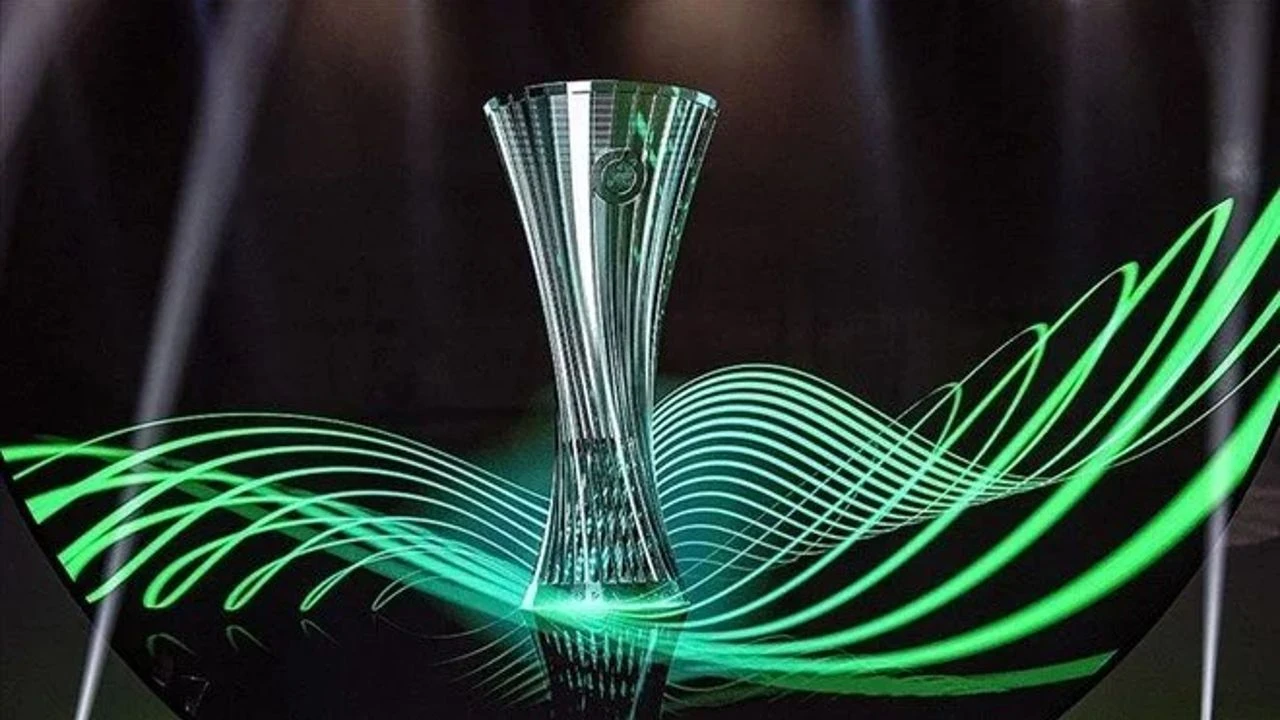 Başakşehir UEFA Konferans Ligi'nde Isloch Minsk ile La Fiorita maçının galibi ile oynayacak - 2. Resim