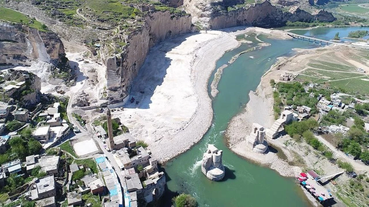 Batman Hasankeyf'te 19 Haziran-3 Temmuz tarihlerinde bazı bölgelere giriş yasaklandı