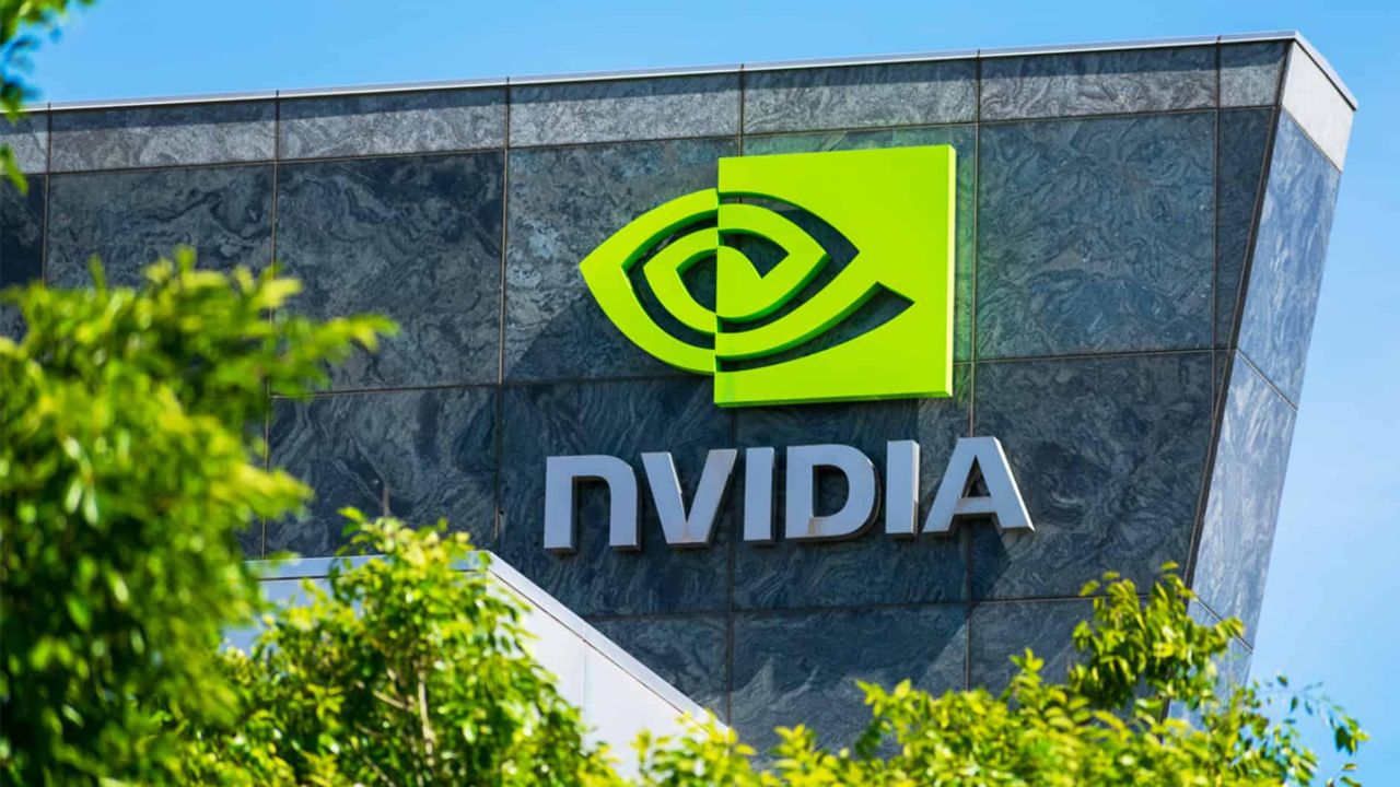 Microsoft&#039;u geride bıraktı! Nvidia dünyanın en değerli şirketi oldu