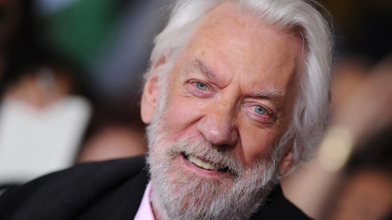 Açlık Oyunları filmiyle tanından ünlü oyuncu Donald Sutherland hayatını kaybetti - 2. Resim