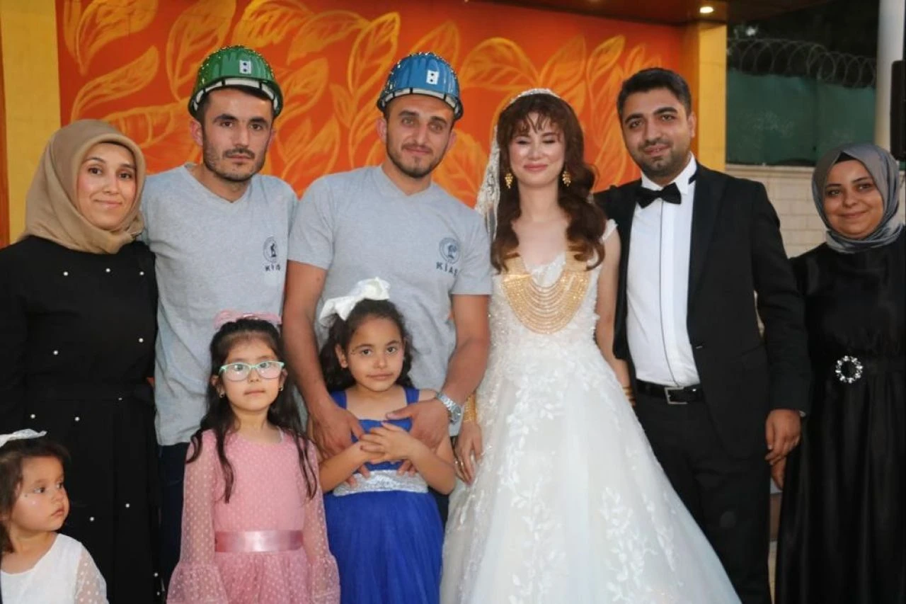 Düğünde geline büyük sürpriz! 'Beni cehennemden kurtardılar'