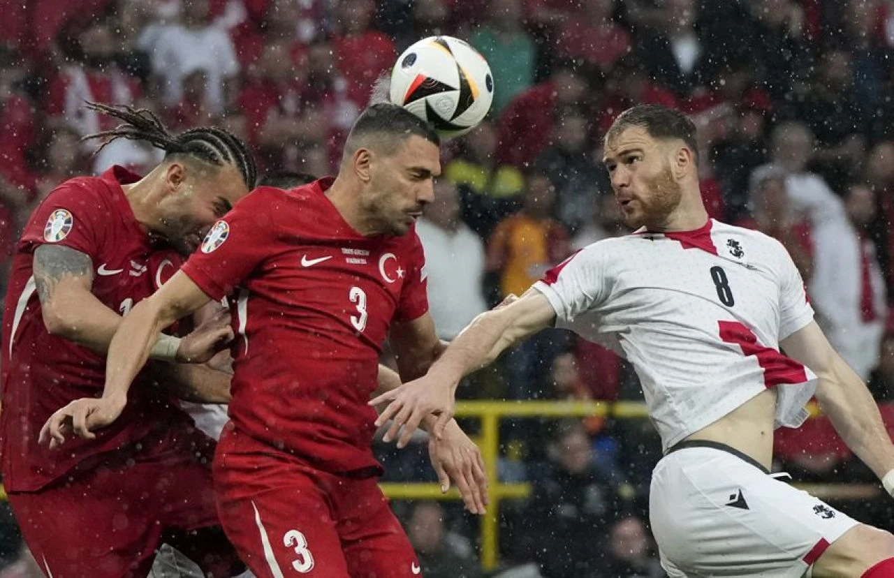 Merih Demiral'dan eleştirilere cevap: