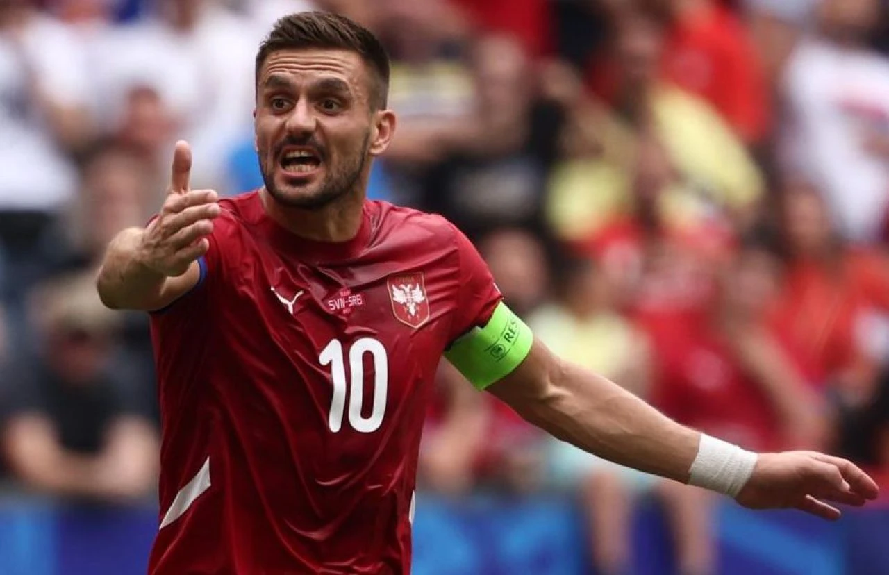 Sırbistan, Slovenya karşısında puanı son dakika golüyle kurtardı! - 1. Resim