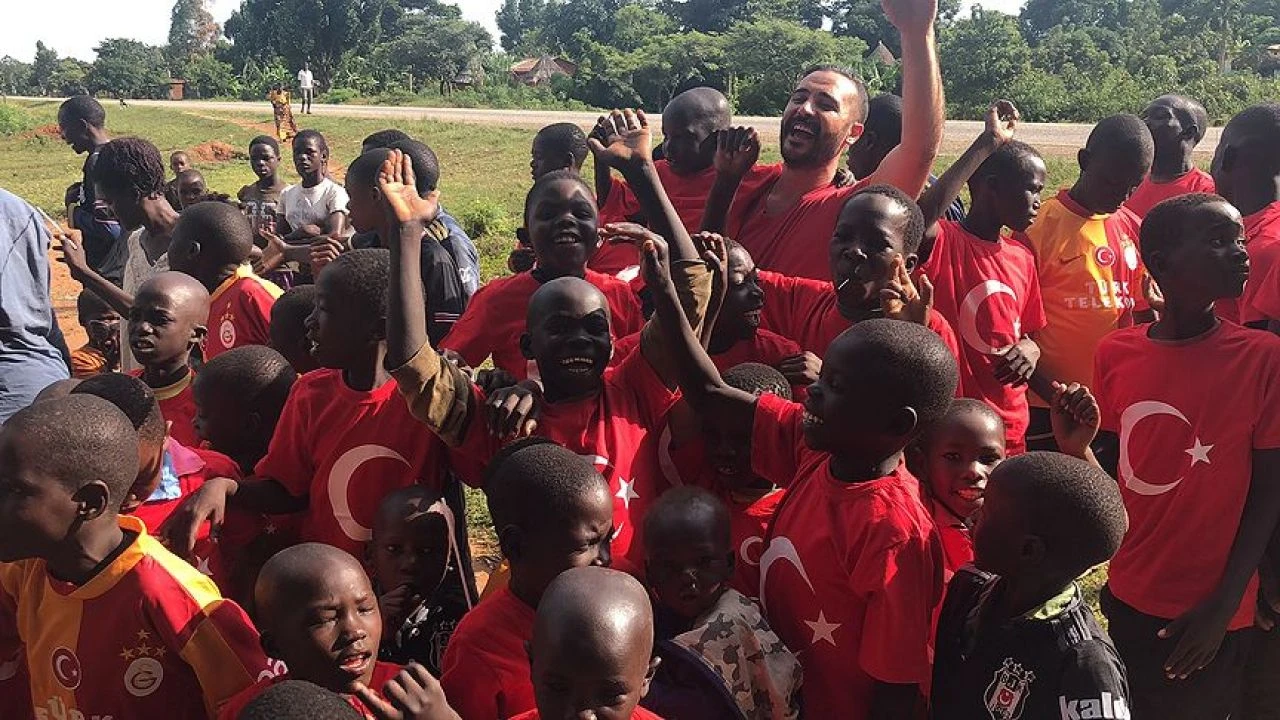 Uganda'da Türkiye galibiyeti coşkuyla kutlandı! Sebebi ise çok manidar