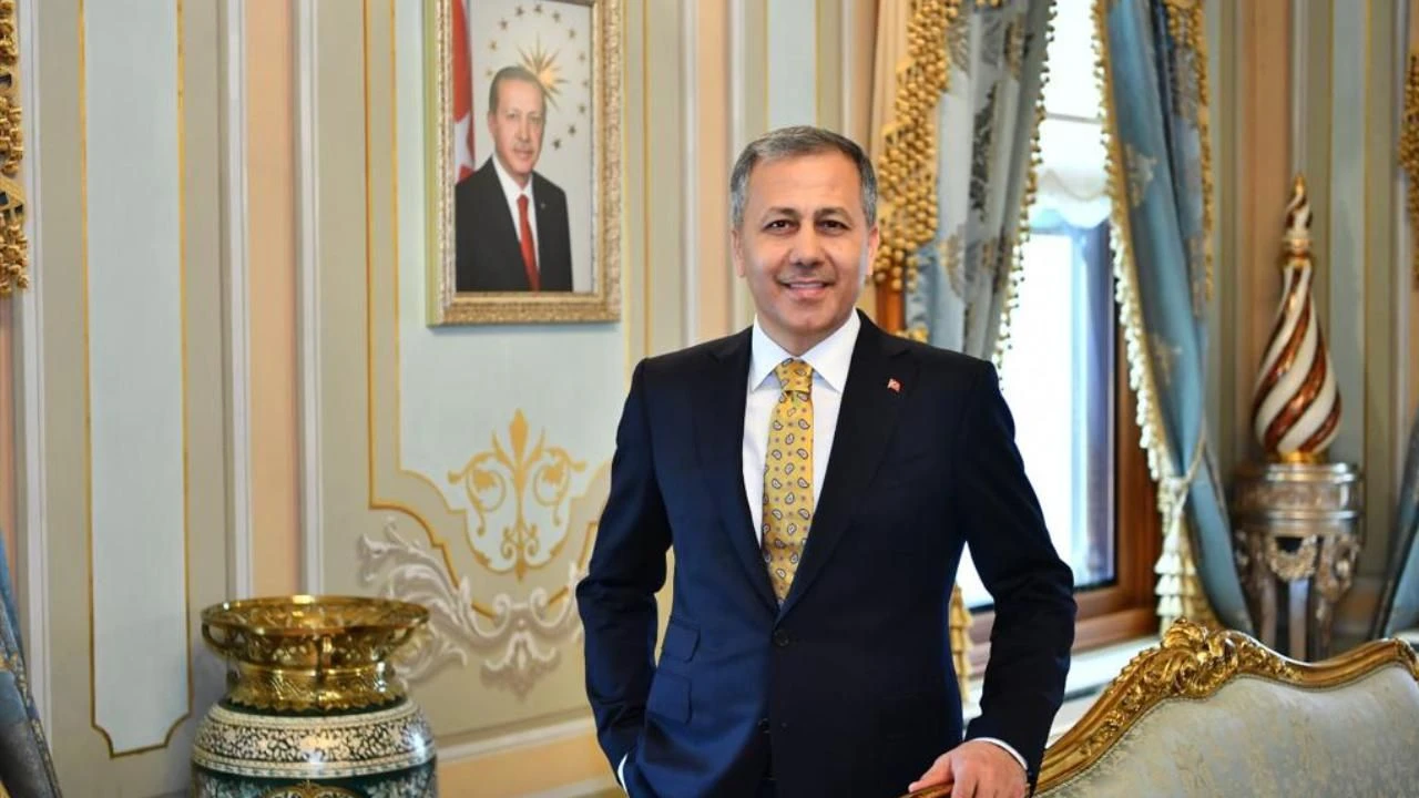 İstanbul'da yaşayan yabancı uyruklu kişi sayısı belli oldu! Açıklama İçişleri Bakanlığı tarafından yapıldı - 1. Resim