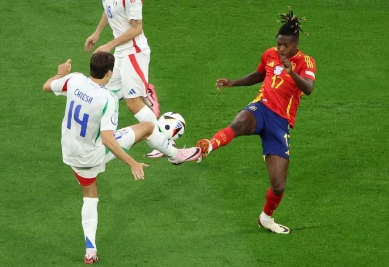 İtalya’yı tek golle devirdi: İspanya son 16’da! - 1. Resim