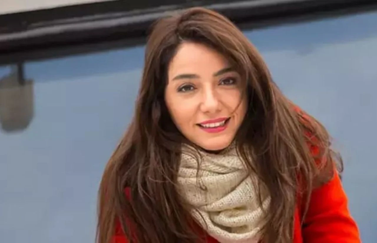 Öykü Gürman Yunanistan'ı öve öve bitiremedi! Ödediği hesap ağızları açık bıraktı