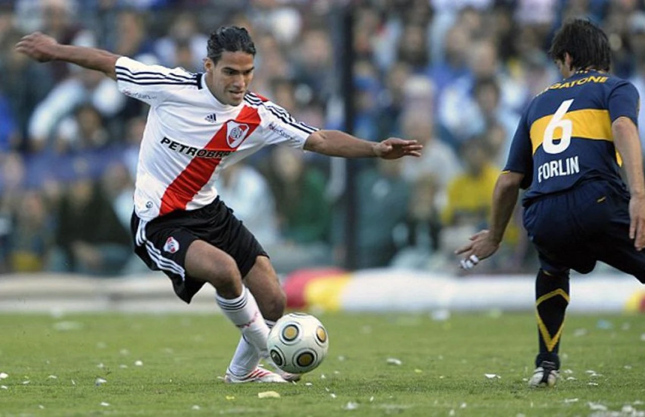 Radamel Falcao'nun yeni adresi belli oldu! Transfer resmen açıklandı