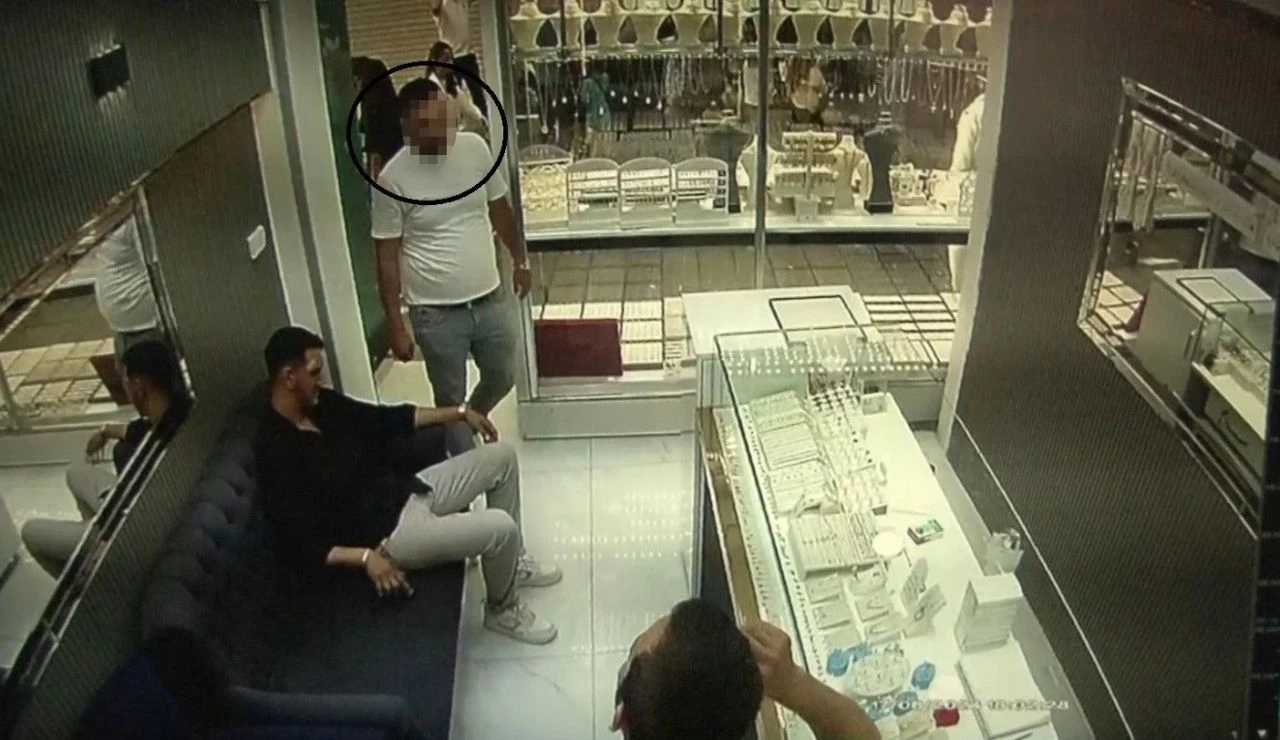 Sahte altın korkusu yüzünden kuyumcular tetikte! Gerçekmiş gibi çok sayıda kuyumcuya sattılar - 4. Resim