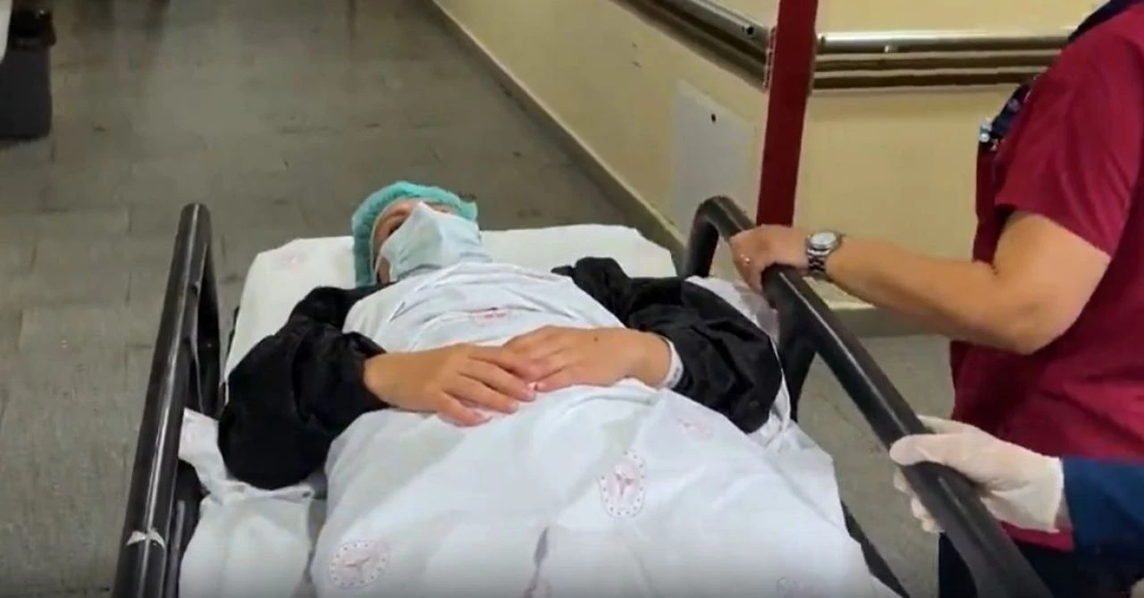 Spina bifidalı bebek anne karnında ameliyat edildi! Folik asit kullanmayanlarda görülebiliyor - 1. Resim