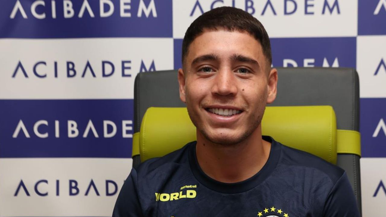 Emre Mor Fenerbahçe'ye geri döndü, sosyal medya yıkıldı