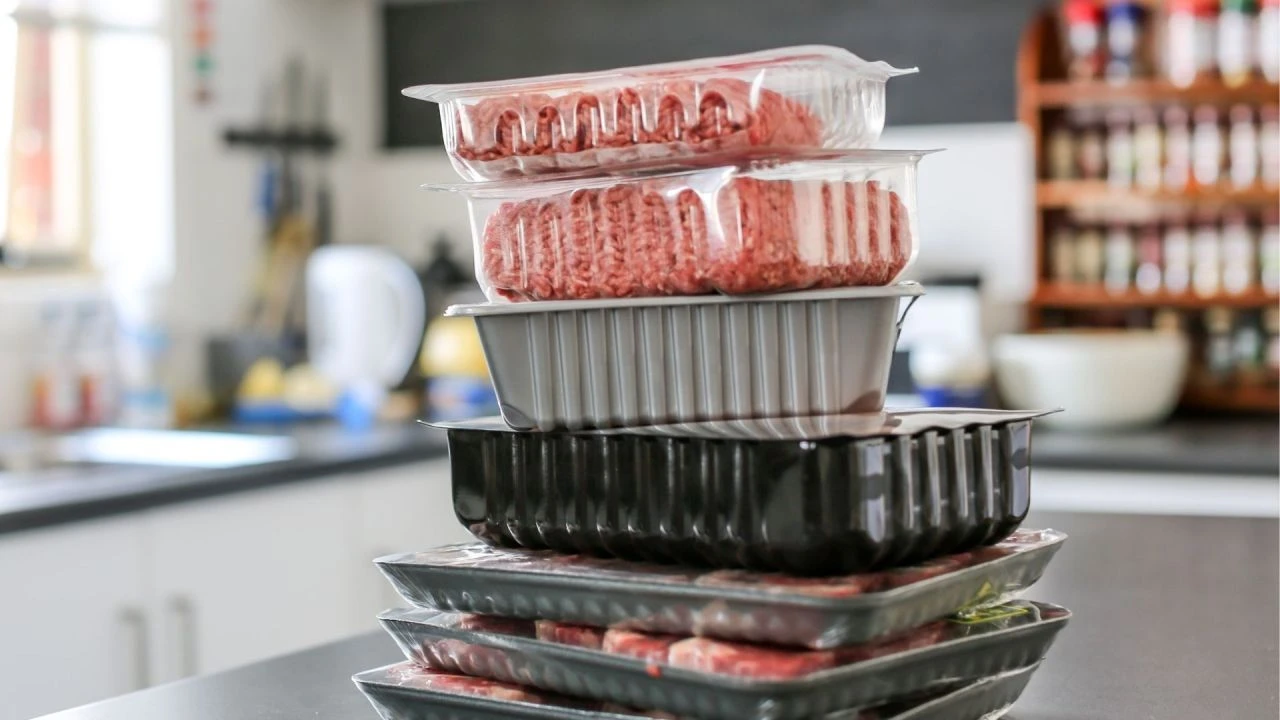 Güneş kremlerinde bulunuyor! Titanyum dioksit maddesi gıda ürünlerinde de tespit edildi