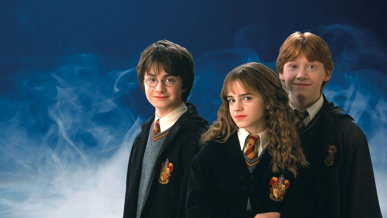 Harry Potter serisinin ilk baskısı rekor fiyata satıldı!