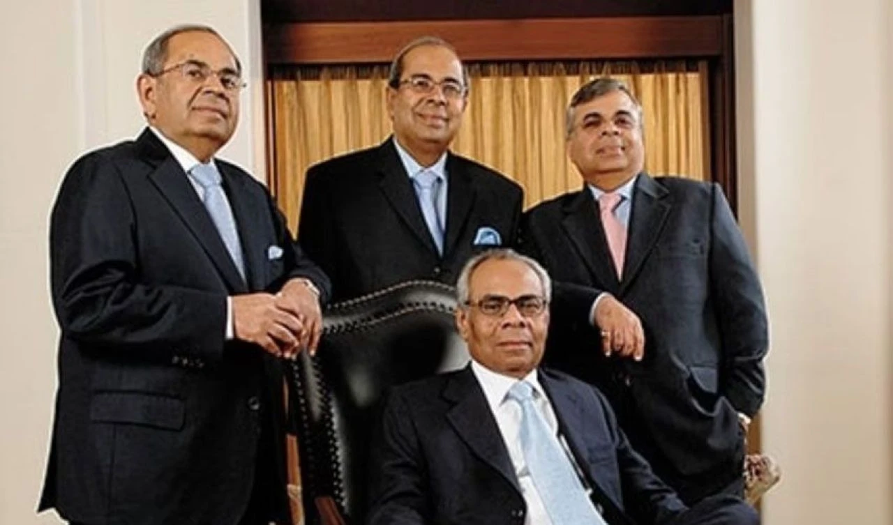 İngiltere'nin en zengin ailesinin iç yüzü ortaya çıktı! Çalışanlarına yaptıkları cezasız kalmadı - 2. Resim