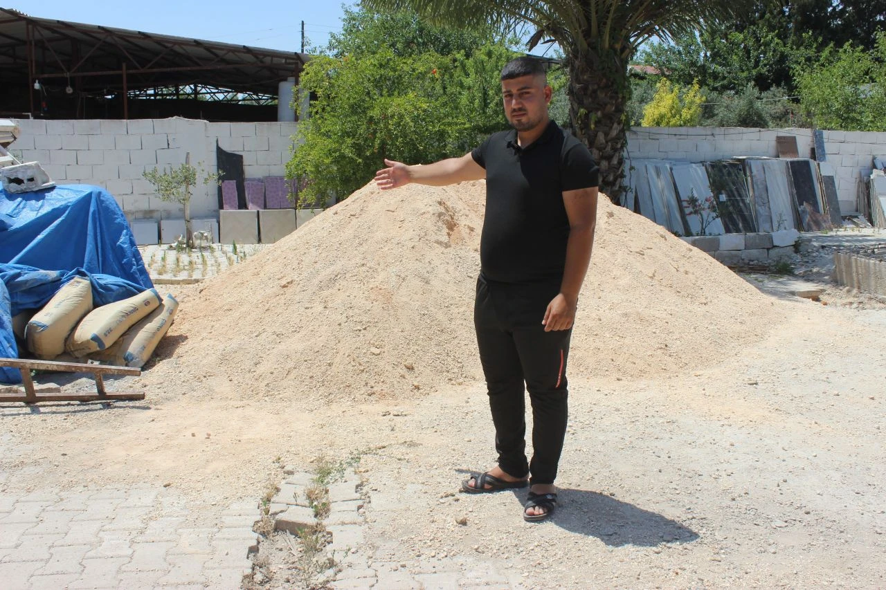 Kahramanmaraş depreminde evleri yıkıldı! Hayalleri ise 400 bin TL ile çalındı - 2. Resim