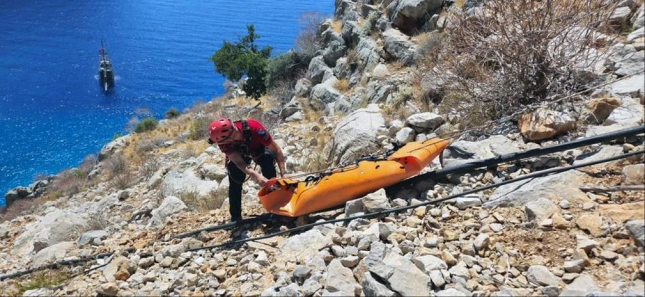 Kelebekler Vadisi'nden korkun ölüm! Metrelerce yüksekten çakıldı